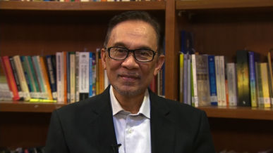 Anwar tolak elaun RM24,653 salur ke tabung rakyat miskin