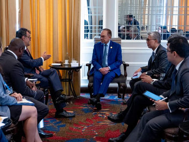 PM Anwar Bertemu Google, Bincang Aspek Perkasa Ekosistem AI, Pusat Data