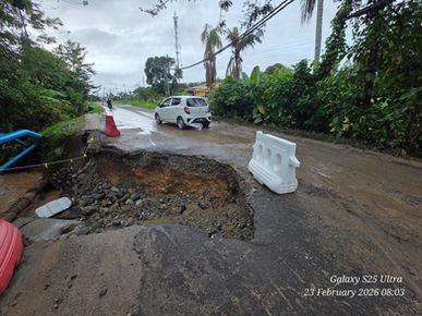 Fresh Fears as Tuntumulud–Bingkor Road Collapses Again After Heavy Rain