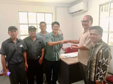 Ewon hulur sumbangan kepada gereja SIB Nahaba, Lasau Minunsud, SK Tamu Darat dan SK Tambulion