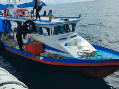 Sembilan Kru Nelayan Ditahan