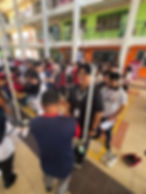 Antara pelajar PTS yang mengambil peluang melakukan pemeriksaan kesihatan umum sempena program tersebut.