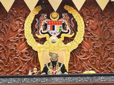 Agong sambut baik MoU antara kerajaan, pembangkang