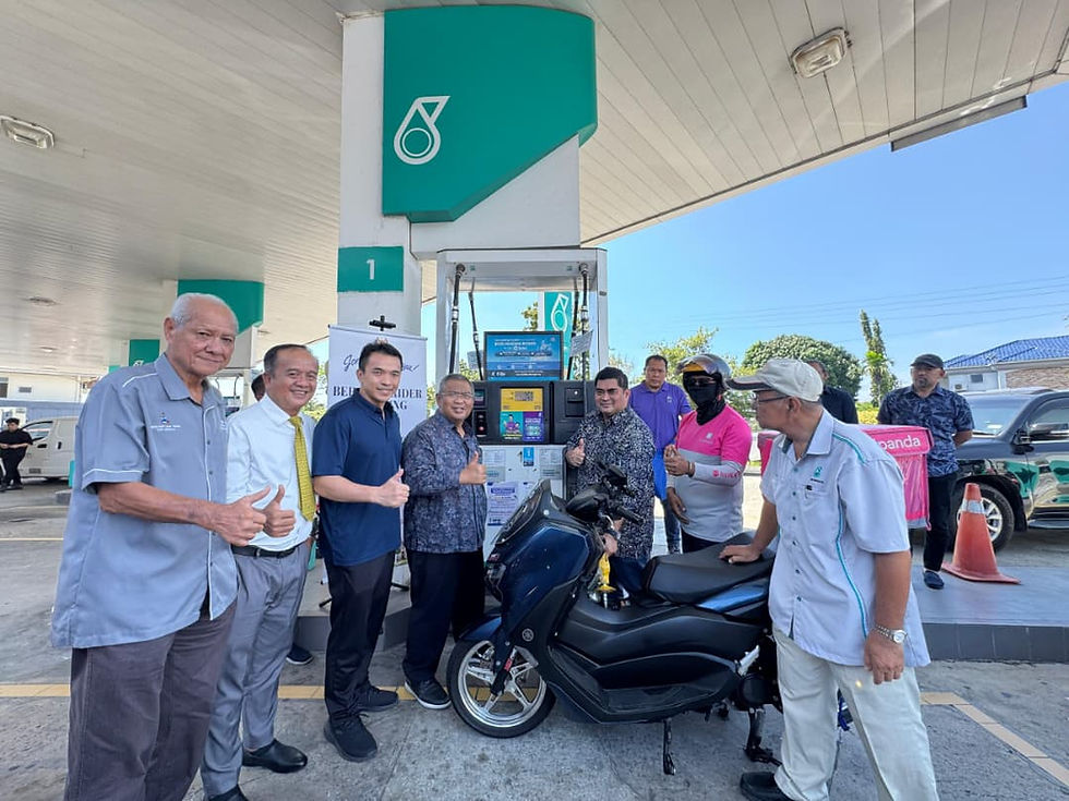 P-Hailing Riders Urged to Prioritise Safety This Aidilfitri: Shahelmey