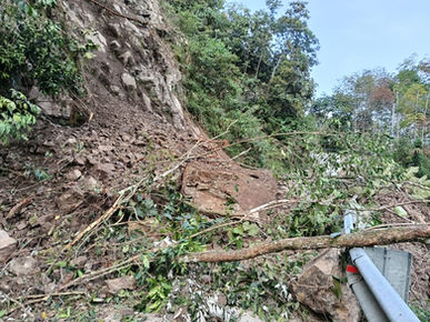 Tanah Runtuh Kilometer 3.5 Jalan Kiau, Penduduk Dinasihat Guna Laluan Alternatif Lobong-Lobong