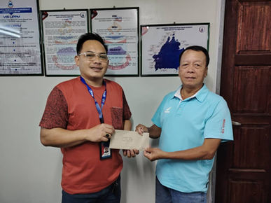 Kedai Runcit Kampung Kaung Ulu Rosak Teruk Dihempap Pokok : ADUN Kadamaian Hulur Bantuan