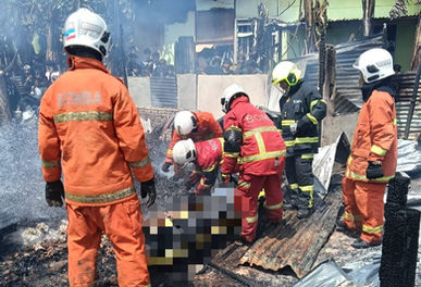 Wanita Rentung Dalam Kejadian Kebakaran Melibatkan Tujuh Rumah