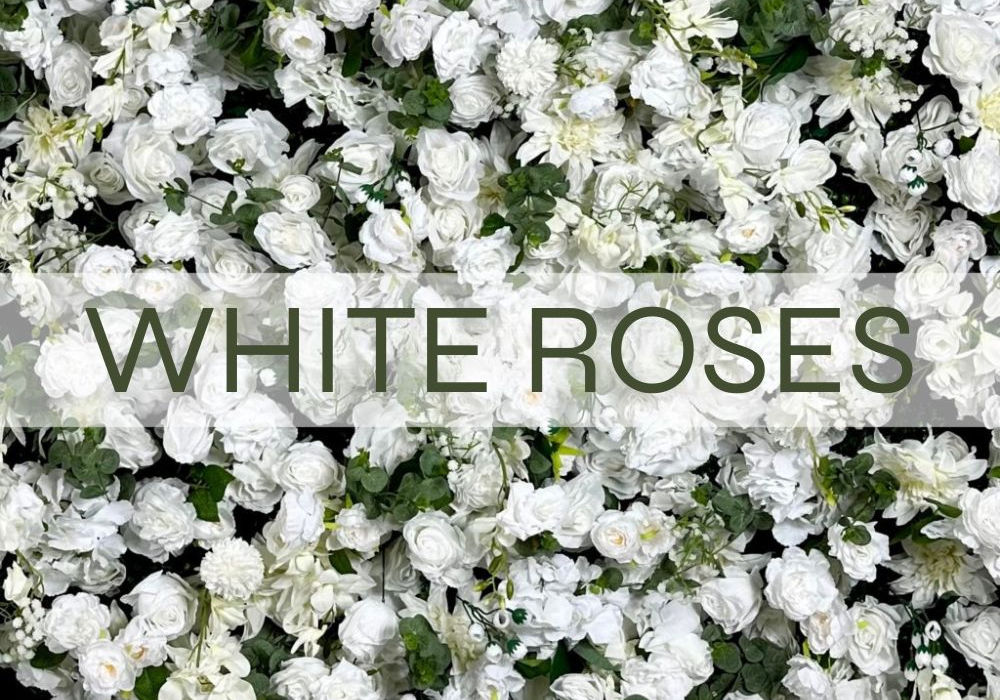 WB Flora ścianka kwiatowa WHITE ROSES ekskluzywna, śnieżnobiała kompozycja pełna gęstych róż i
piwonii w technologii 5D, subtelnie przełamana drobnymi
akcentami świeżej, naturalnej zieleni. Klasyczny,
ponadczasowy design
