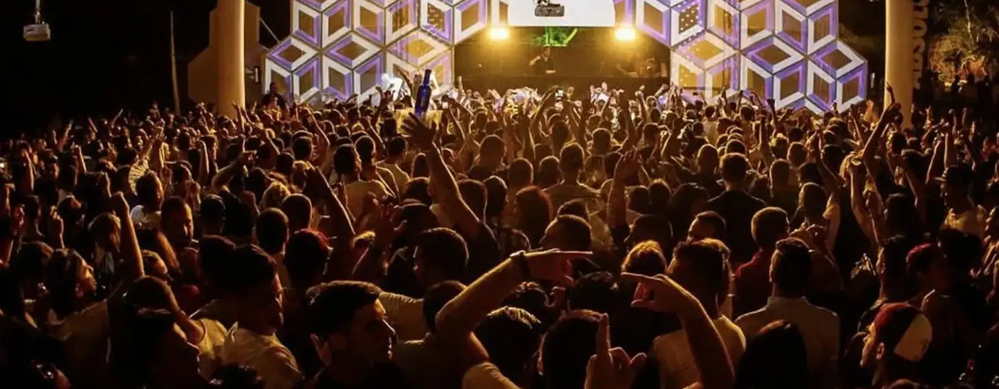 Malta: Nightclub and Pool Party Pass