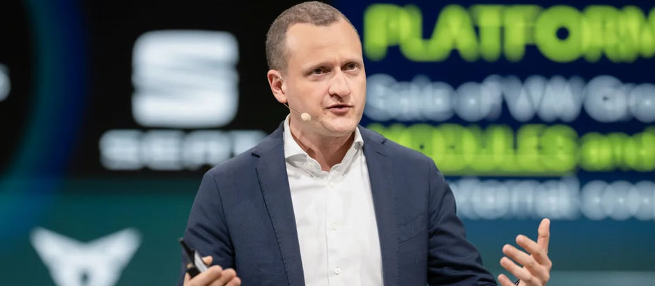 Volkswagen reajusta sus piezas clave para ganar la carrera tecnológica