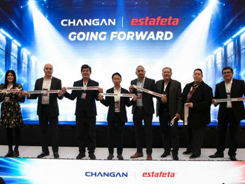 ¿Compraste un auto chino y temes que se quede meses en el taller? Changan y Estafeta tienen un plan para que no te pase