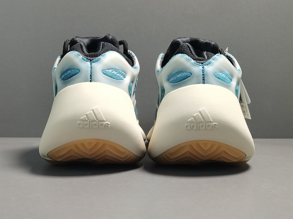 Thumbnail: ADIDAS YEEZY 700 V3 KYANITE
KYANITE/KYANITE/KYANIT