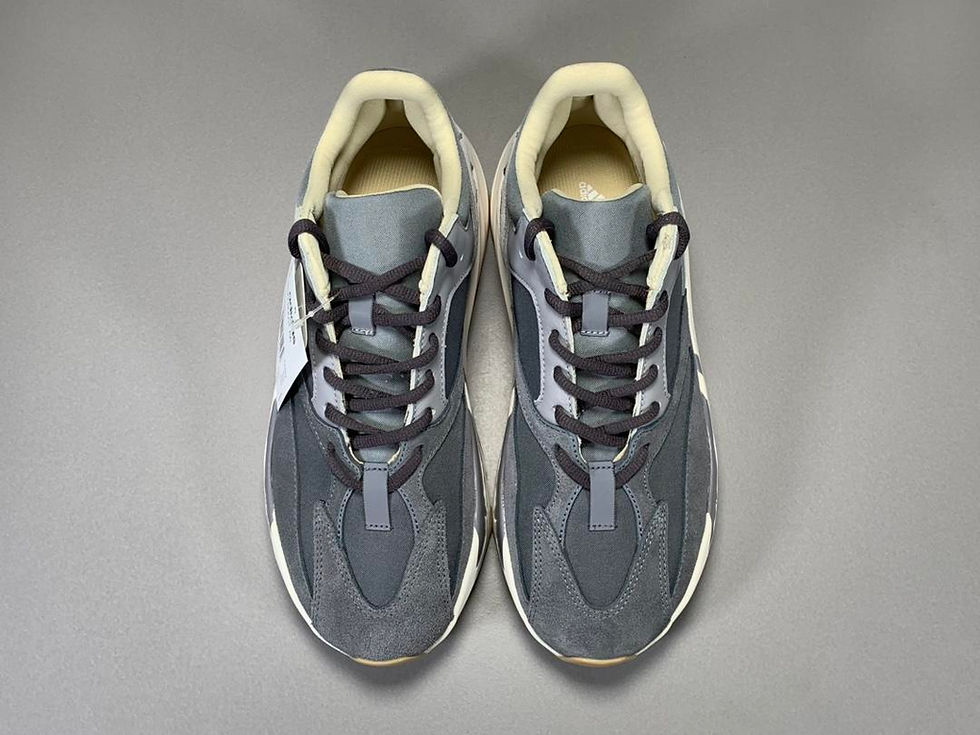 Thumbnail: ADIDAS YEEZY BOOST 700 MAGNET