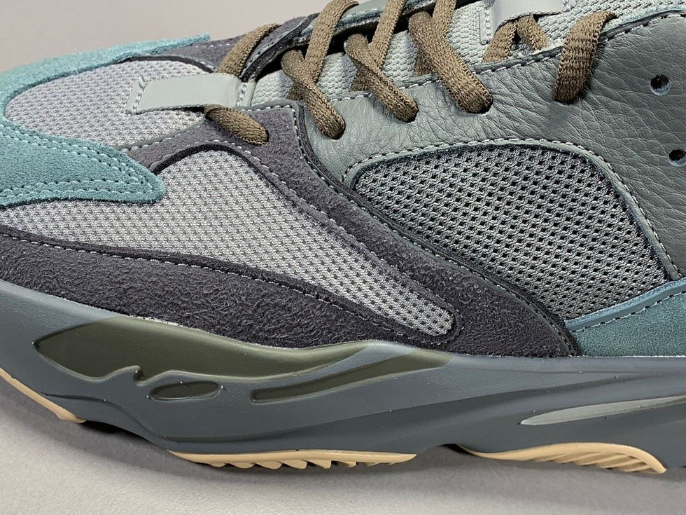 Thumbnail: ADIDAS YEEZY BOOST 700 TEAL BLUE
TEAL BLUE/TEAL BLUE/TEAL BLUE