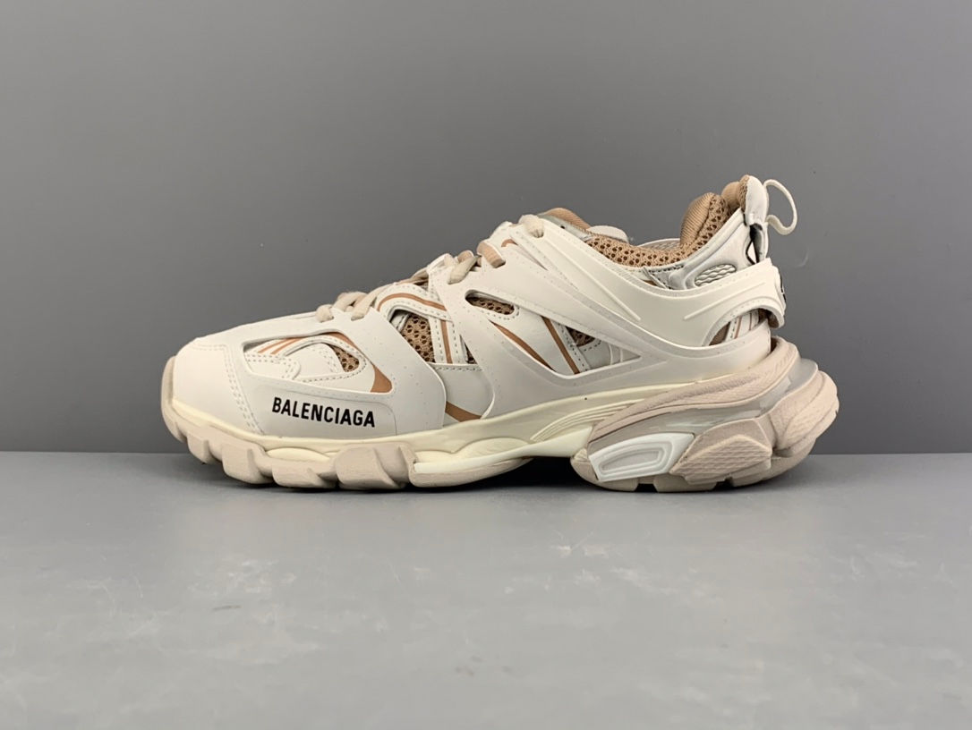 BALENCIAGA TRACK BEIGE (W)
BEIGE
