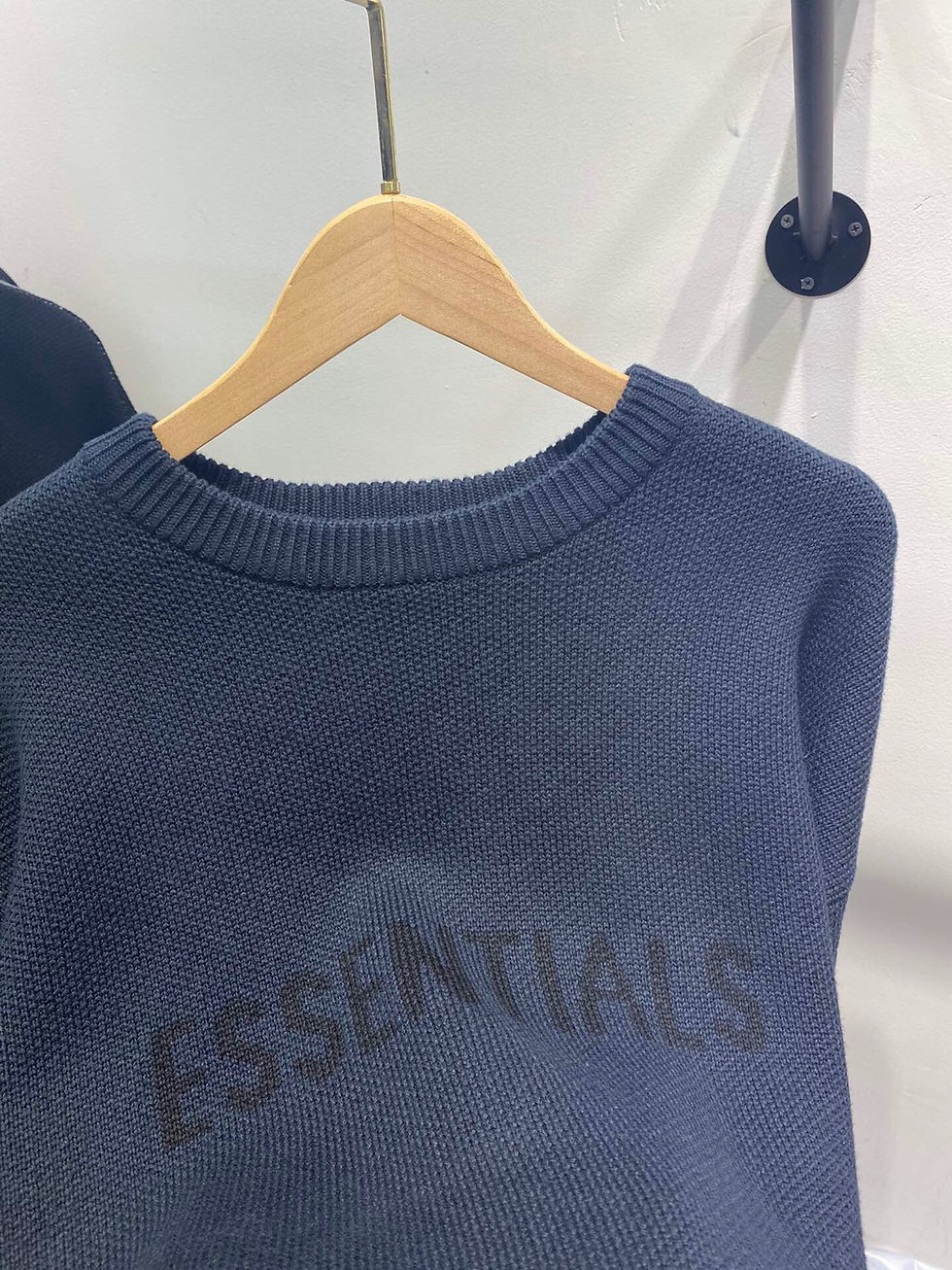 Thumbnail: FOG ESSENTIAL SWEATER