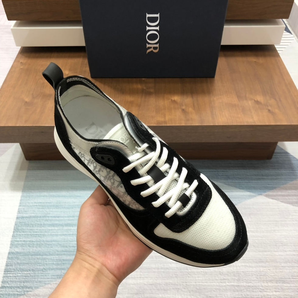 Thumbnail: DIOR SNEAKERS