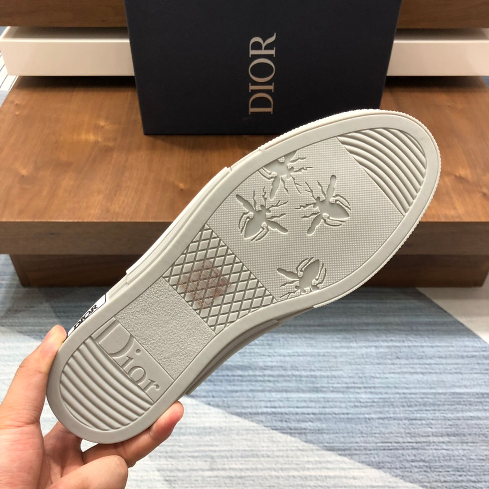 Thumbnail: DIOR SNEAKERS