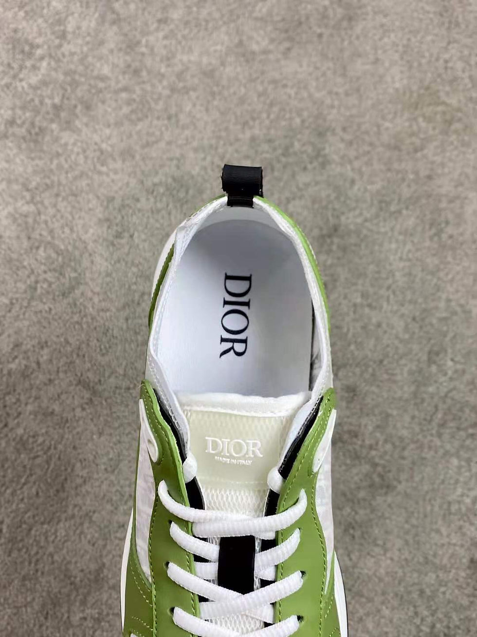 Thumbnail: DIOR SNEAKERS