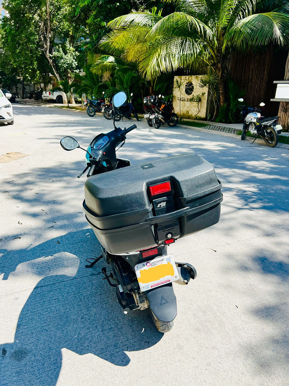 Miniatura: scooter 125 cc back