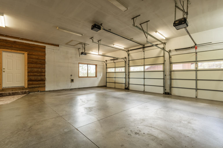 16300 Bates St 25 of 40.jpg