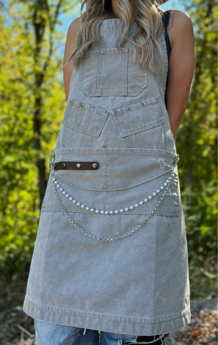 Thumbnail: Grey Apron