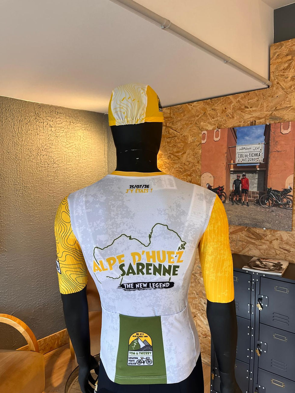 Tom & Thierry - Location vente réparation boutique du cycliste - Bourg d'Oisans - maillot cycliste Alpe d'Huez Sarenne