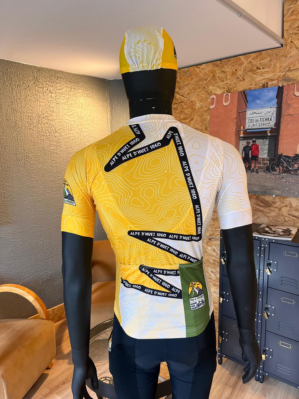 Tom & Thierry - Location vente réparation boutique du cycliste - Bourg d'Oisans - maillot cycliste Alpe d'Huez
