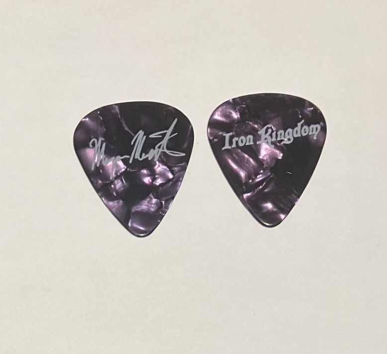 Thumbnail: Signature - Guitar Pick/s