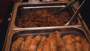 bbq catering chicken and pulled pork