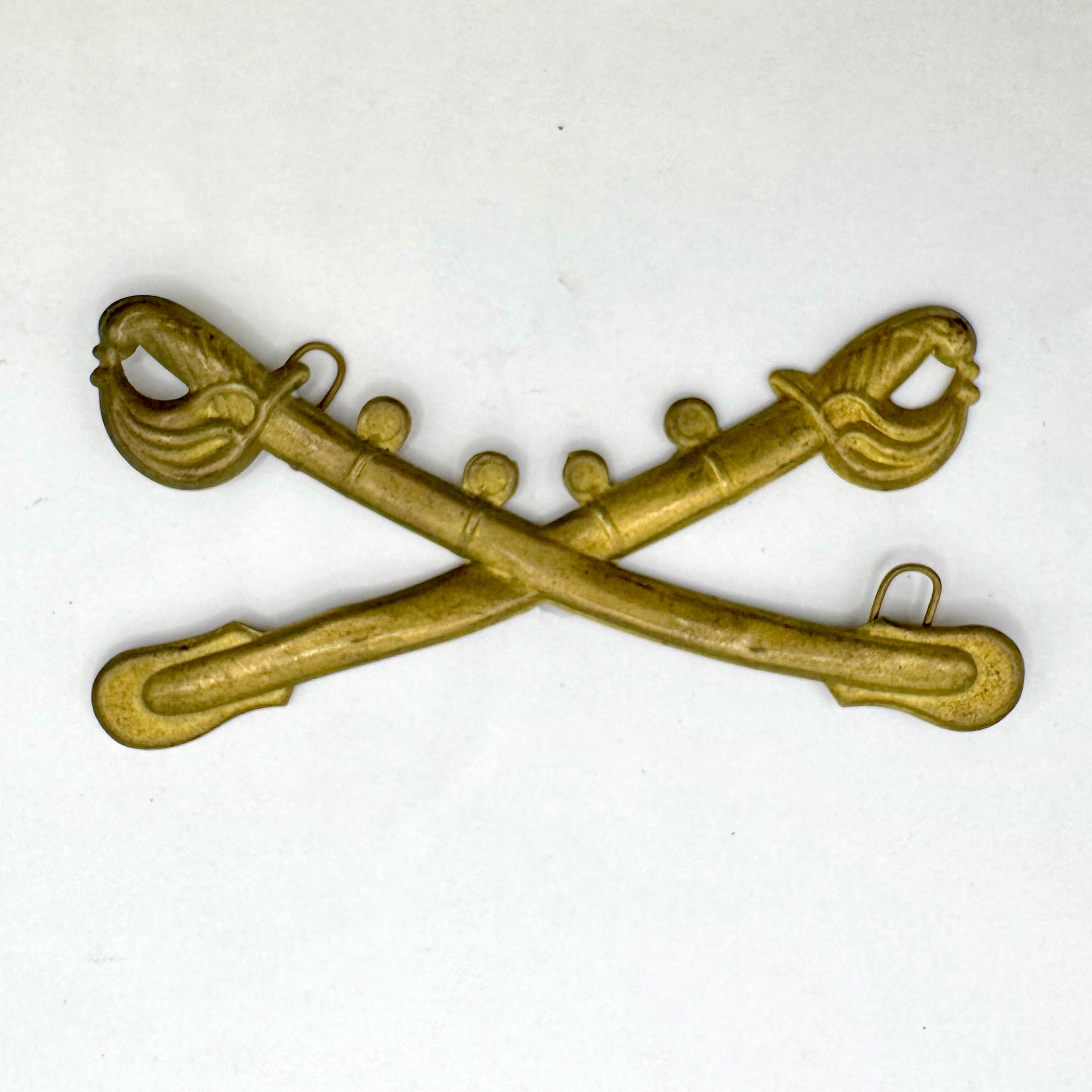 Civil War Enlisted Cavalry Hat Insignia
