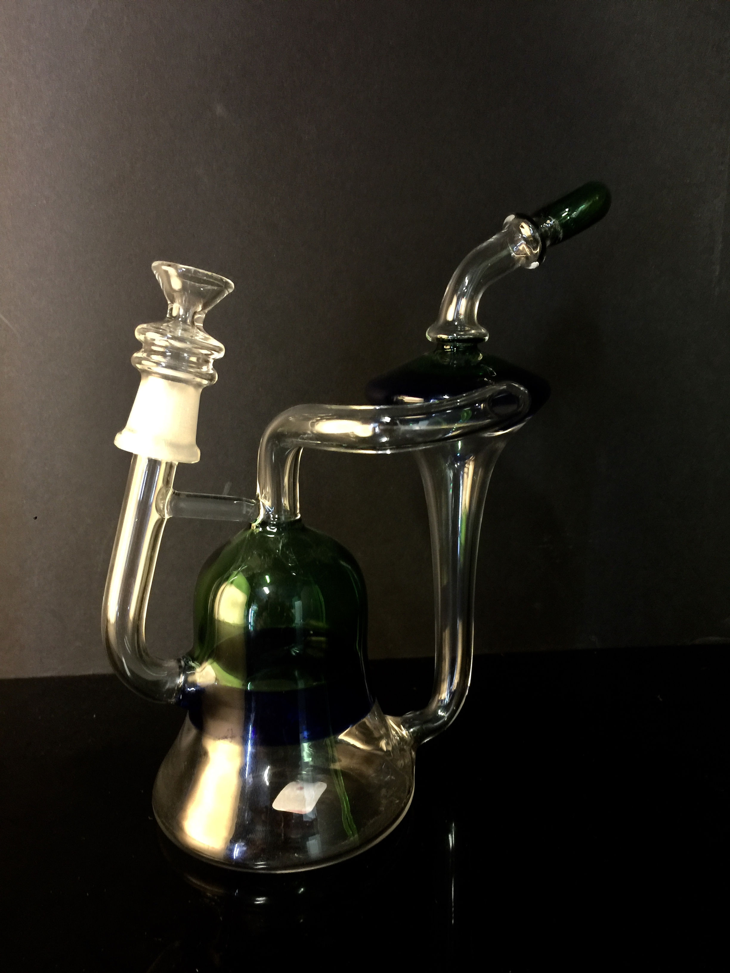 Green/blue accents recycler 