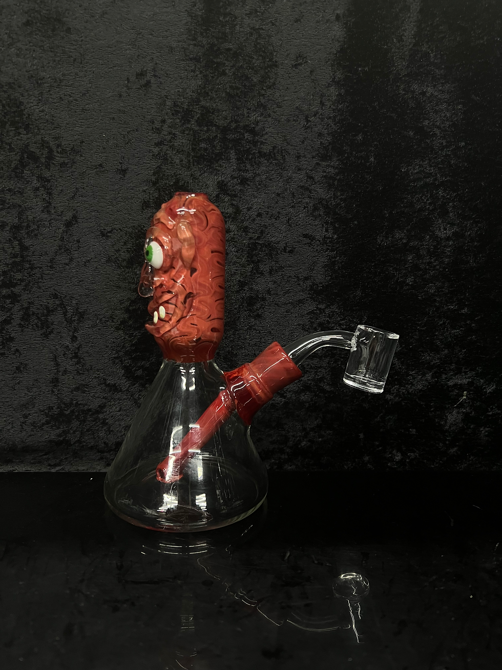 Thumbnail: Daniels glass art monster rig