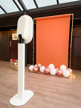 block colour backdrop