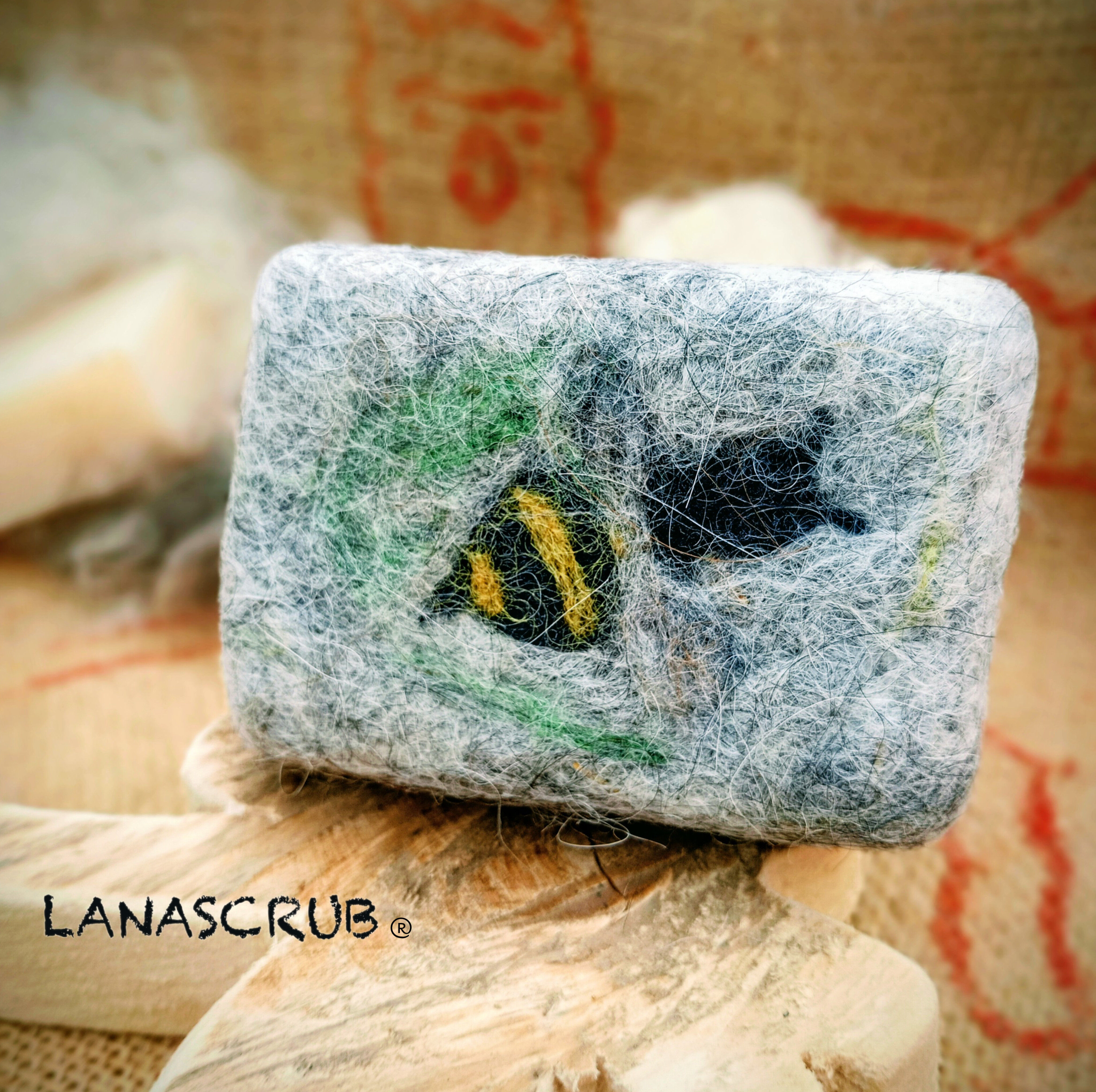 LANASCRUB® essenza latte e miele 100% alpaca