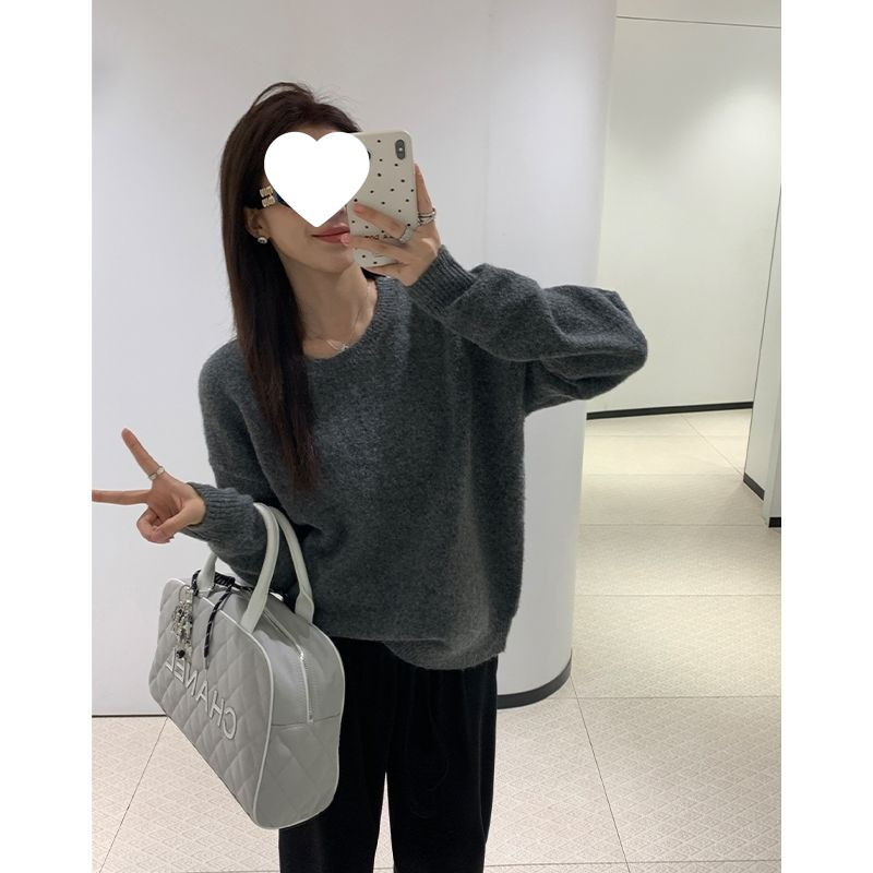 Thumbnail: Korean Style Soft Knit Pullover