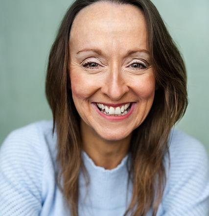 ELIZABETH HAMMOND-1_(2).jpg