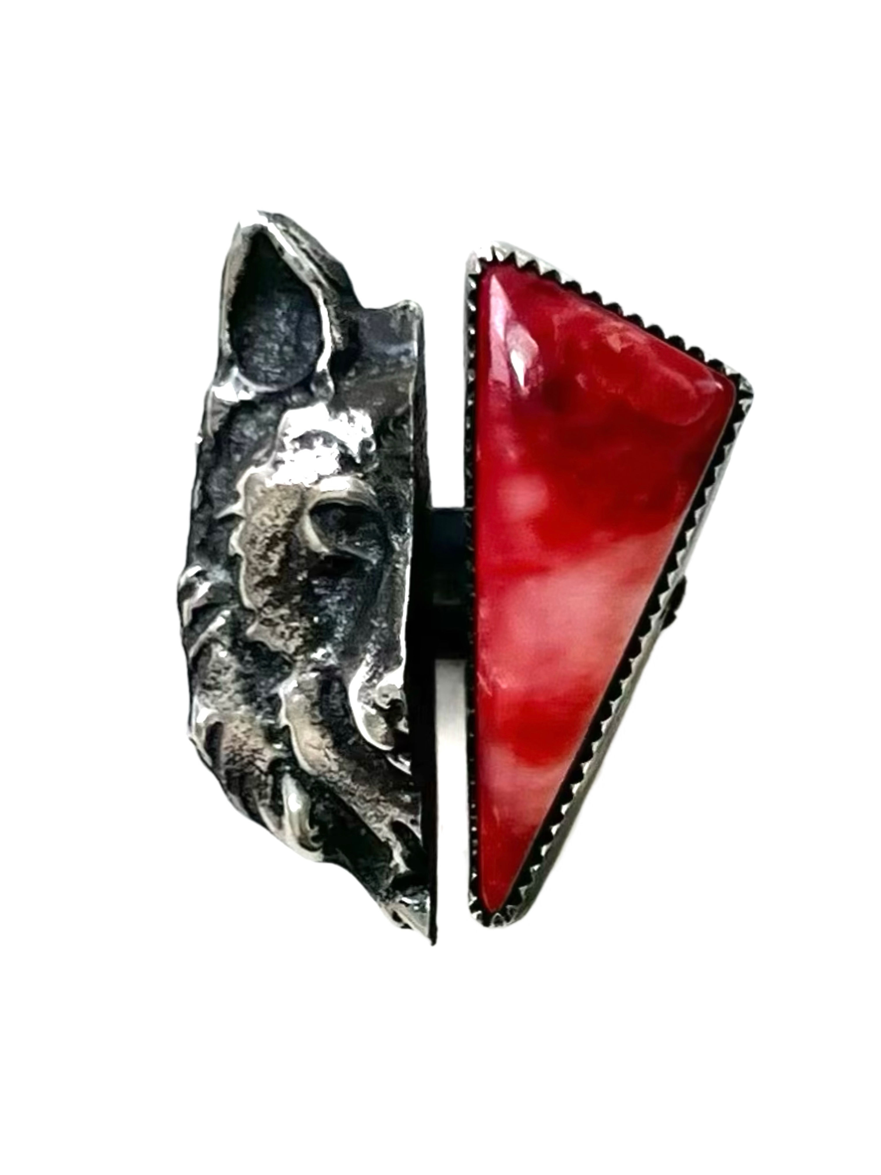SCARLET WOLF | RING SIZE 6.5-6.75