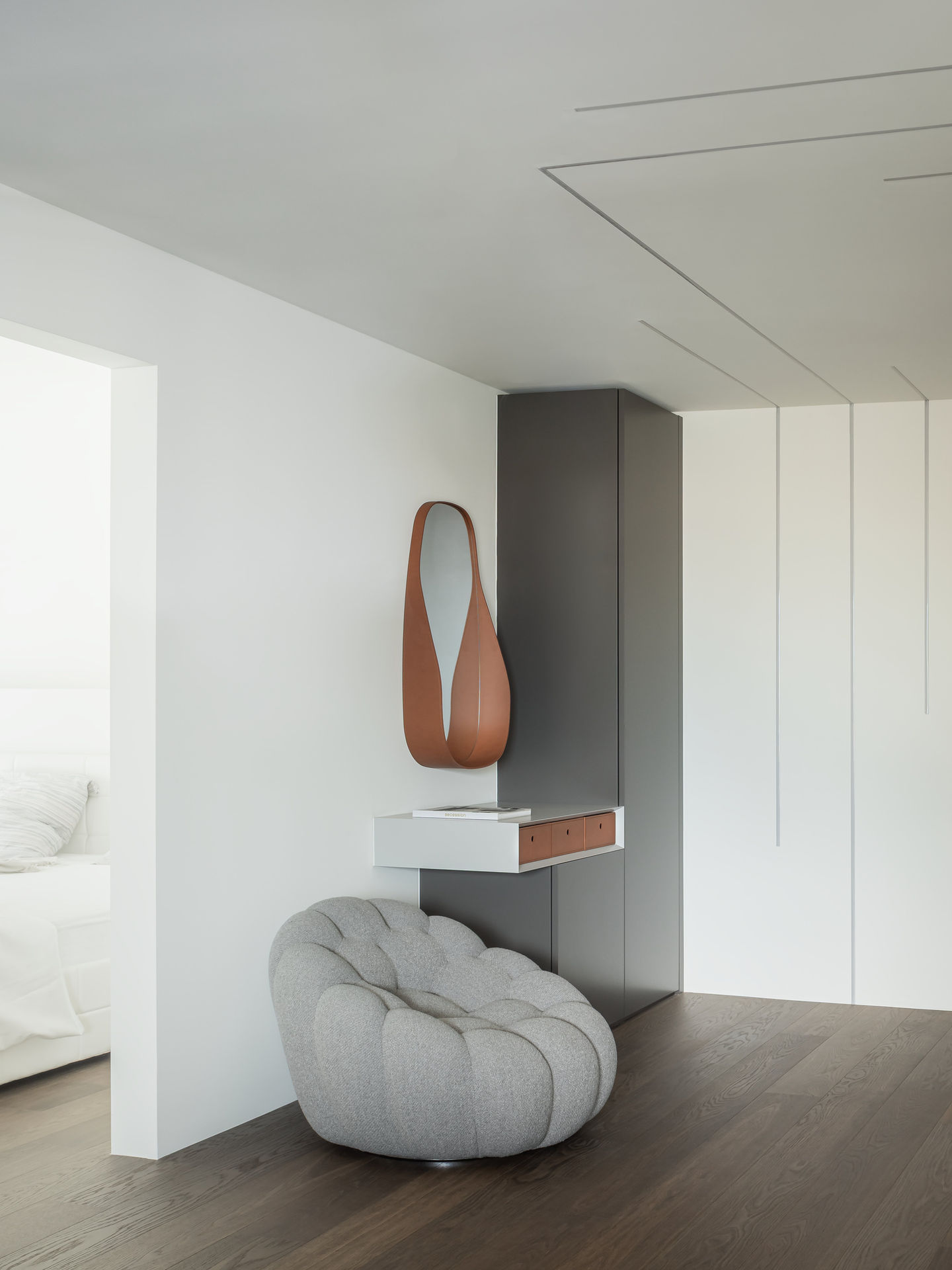 ristrutturazione appartamento ingresso armadio