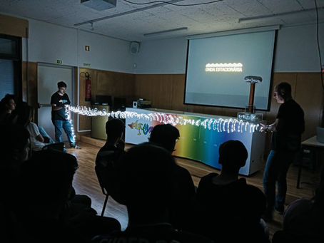 Alunos do 8º ano participam em "Show da Física"