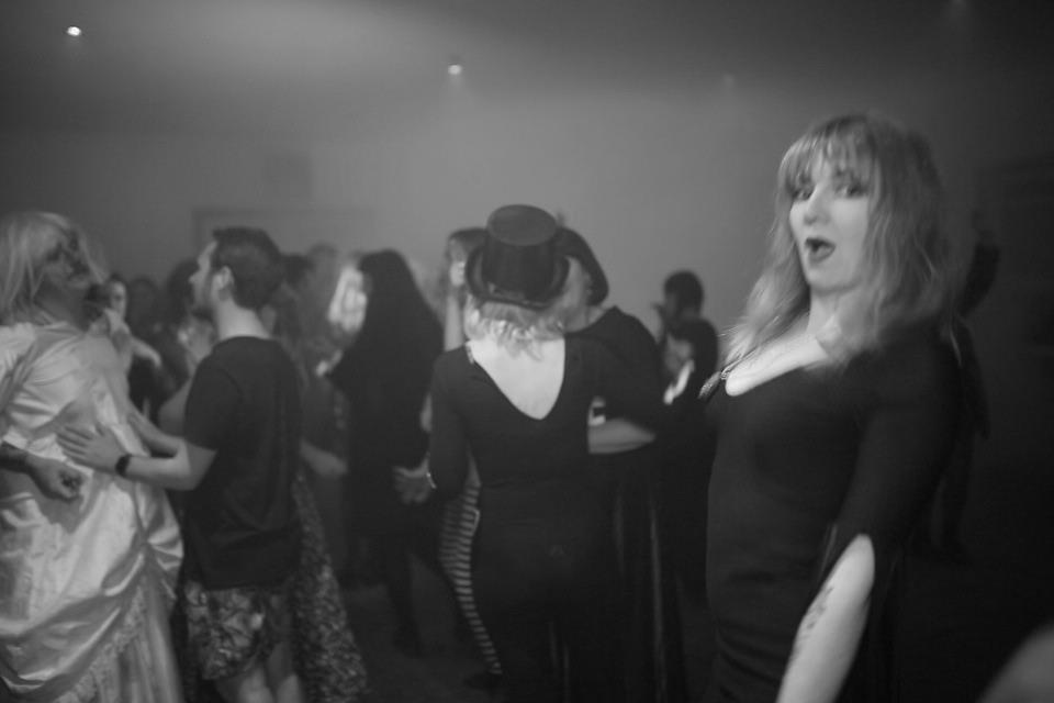 Kat Wray Photographer Extroverted Introvert.gif