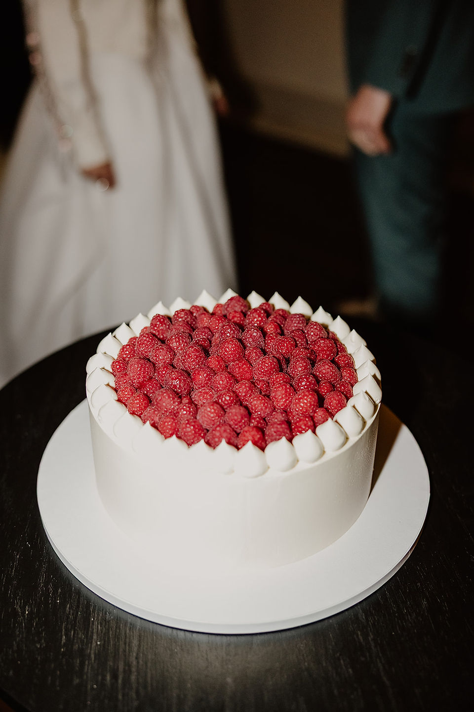 The bride and groom's wedding cake