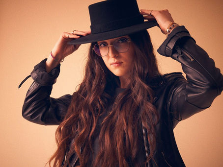 Non-Nordic Sunday: Veronica Fusaro (Switzerland) - 'Fool' (single from forthcoming debut album