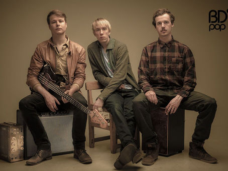 Frithiof - new single 'Love is a Long Shot'