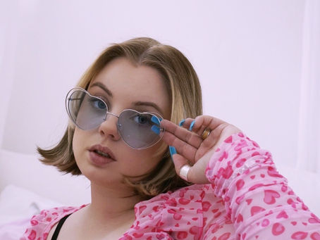Yarlie (Sweden) - 'Blush' (single)