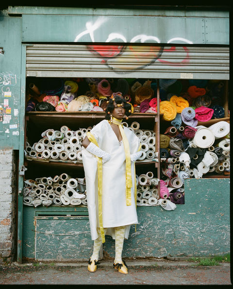 Seyon Amosu and Iliana Kanellopoulou capture African Sunday nostalgia in 'Chuku Chuku'