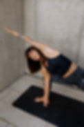 TheArtofLabels-Yoga-Karin-Grasch-11.jpg