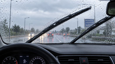 Sostituzione spazzole tergicristalli auto presso Cozza Automobili