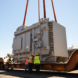 Ports and Properties Main Page - Port of Longview 2 - Crane 2.JPG