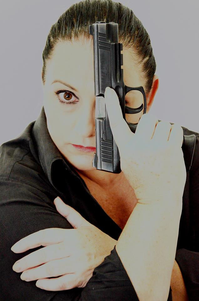 ELIANE DONNABELLA.jpg